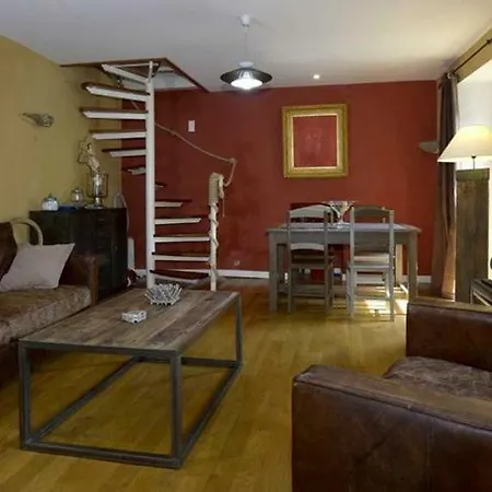 فيلة Castellare-di-casinca Sleeps 6 Pool Air Con Castellare-di-Casinca