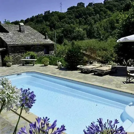 فيلة Castellare-di-casinca Sleeps 6 Pool Air Con